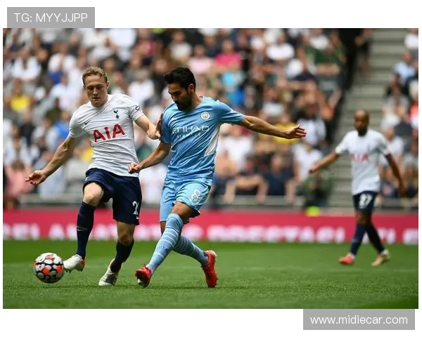 法甲巴尔科拉双响领衔 巴黎2-0战胜朗斯豪取四连胜